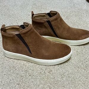 Sofft Women's Brown Suede Ankle Bootie Slip-on Sneaker Boot